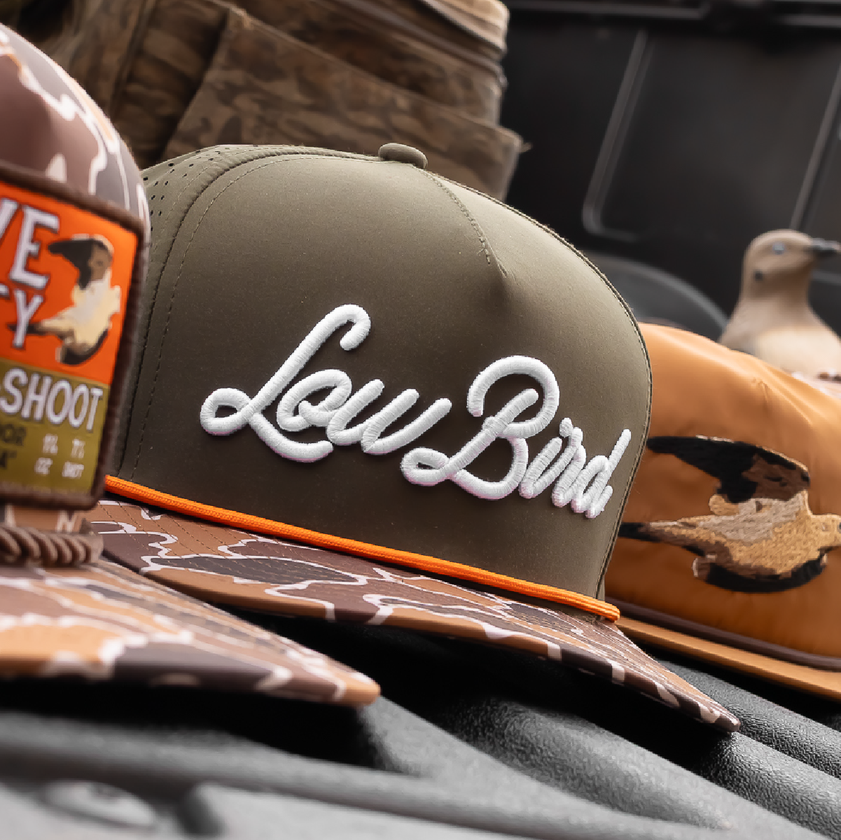 DOVE THIRTY™ | PREMIUM TRUCKER | LOW BIRD